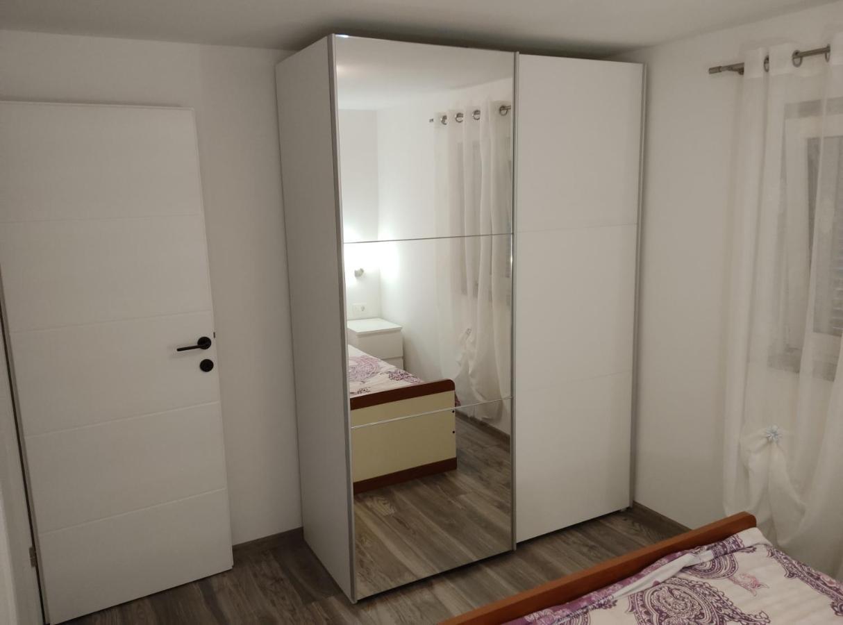 Apartman Meld Vrh  Esterno foto
